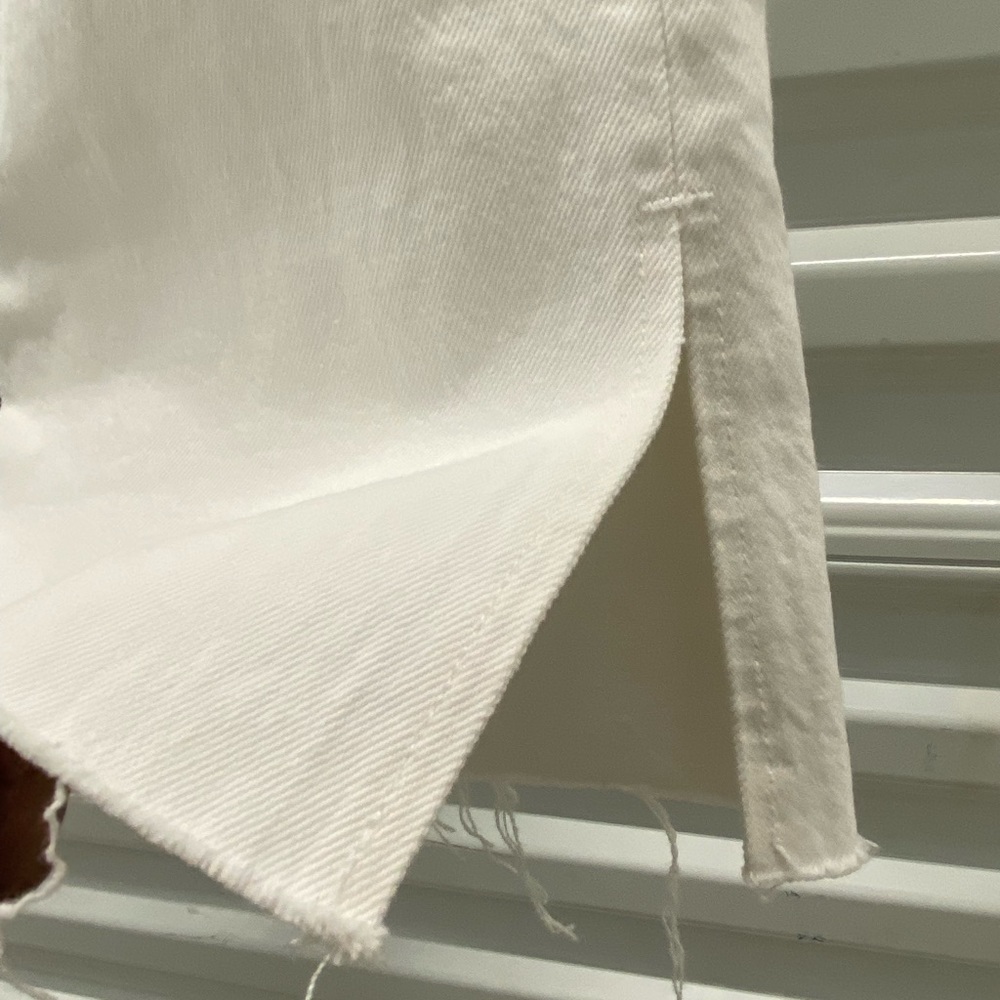 White jeans - Picture 7 of 8